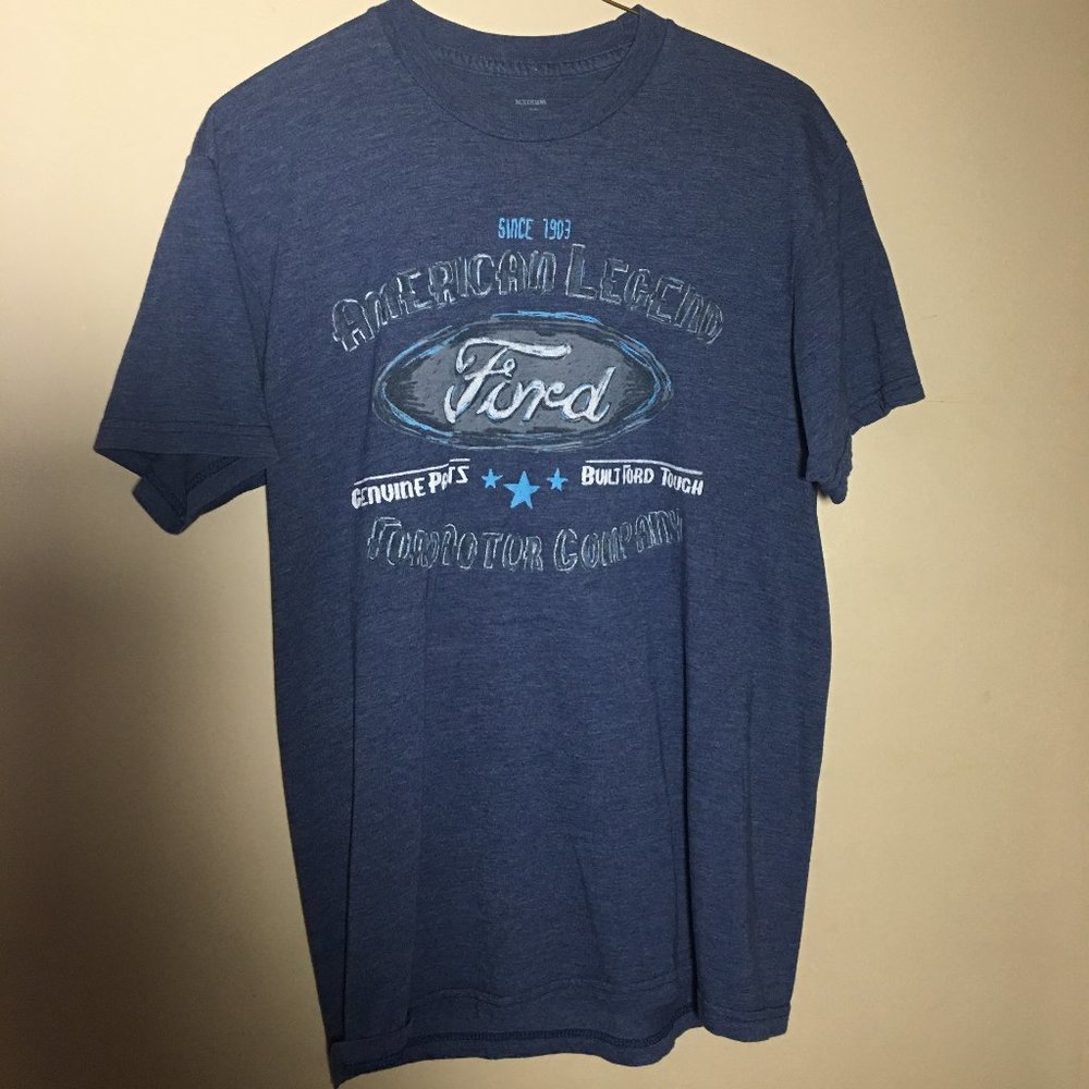 Vintage Mens Medium Blue Ford t-shirt
